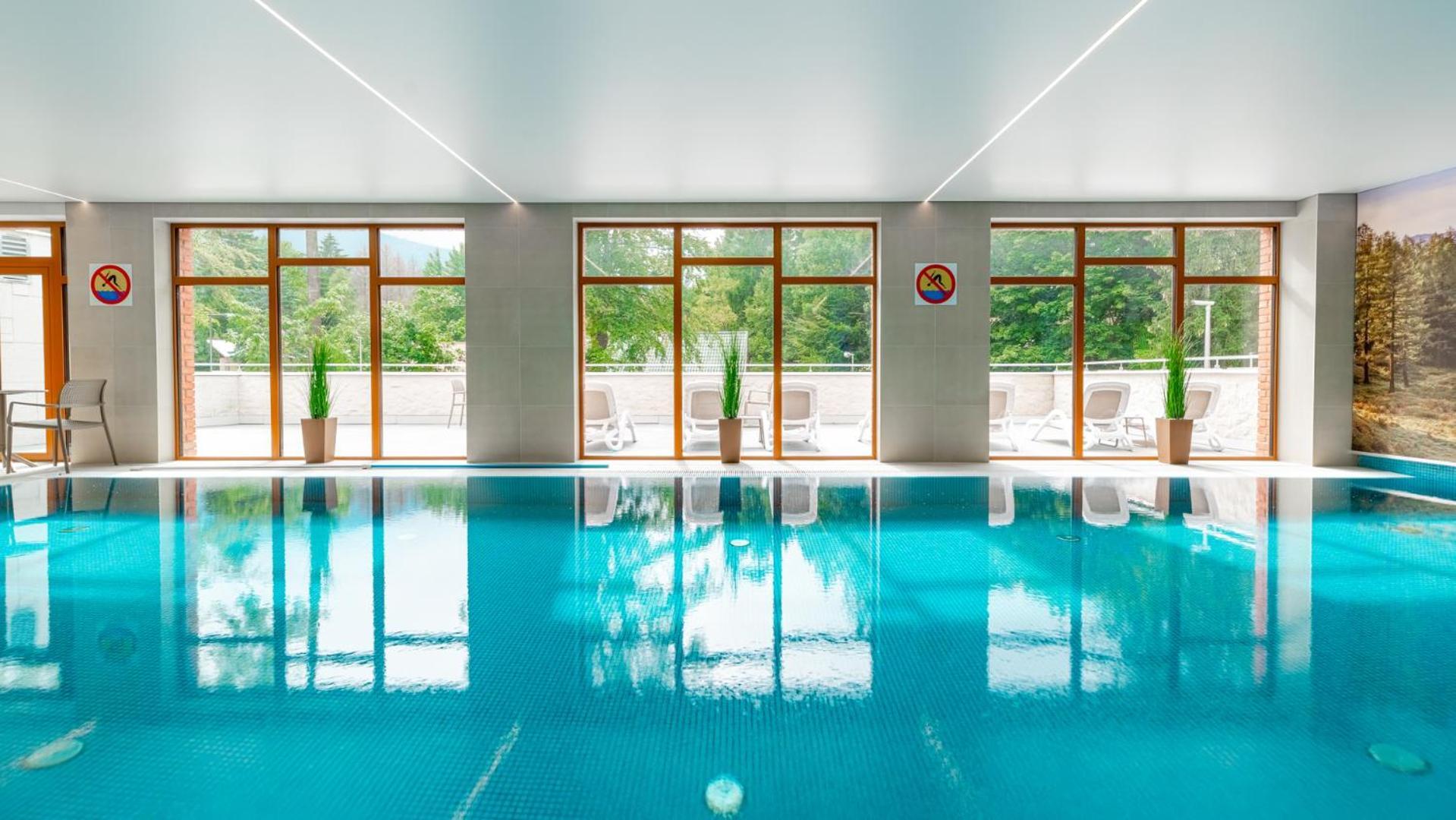 Szklarska View Luxury Jacuzzi Apartment *